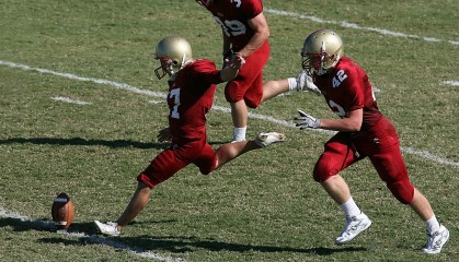 AYX GAMES-英超焦点战：曼城客场2-1逆转阿森纳，争冠悬念再升级，英超联赛曼城